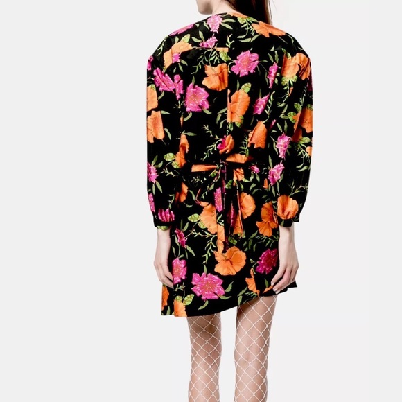 BALENCIAGA Floral Asymmetrical Hem Pleated Bunched Waist Mini Dress - Picture 2 of 9